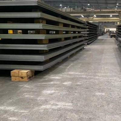 Plaque d'acier au carbone doux laminée à chaud pour le matériel de construction et la construction à partir d'une usine