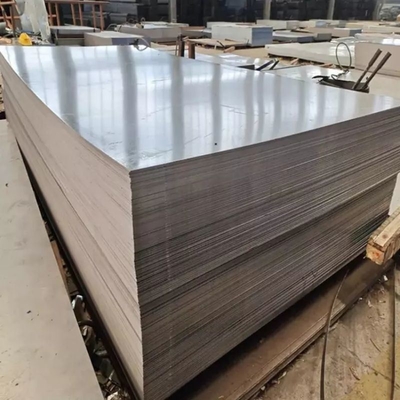Surface de galvanisation électrique Dx51d Z275 Z180 Z120 tôle de toiture ondulée Matériaux de construction de maison 2 mm d'épaisseur