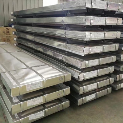 JIS SPCC Spcd G30/60/90 Z275 Zinc Roche métallique en fer et acier Gi bande de carreaux en acier Aluzinc Gi/Gl/PPGI/PPGL tôle de toiture ondulée Trapèze