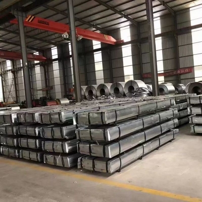 JIS SPCC Spcd G30/60/90 Z275 Zinc Roche métallique en fer et acier Gi bande de carreaux en acier Aluzinc Gi/Gl/PPGI/PPGL tôle de toiture ondulée Trapèze