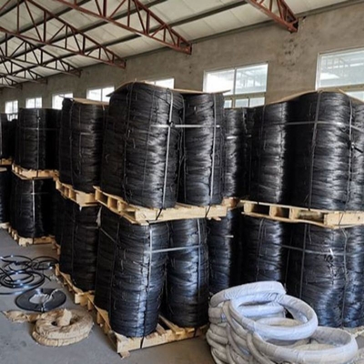 SAE1006 / SAE1008 / Q195 / Q235 Barre de fil d'acier laminée à chaud pour non-alliage Norme GB