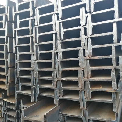 ASTM A36 profilé en acier galvanisé laminé à chaud soudé I-beam pour les applications industrielles