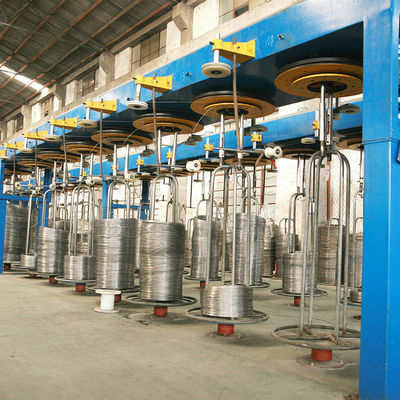 Surface lisse Fil d'acier galvanisé de 4 mm certifié CE pour fil galvanisé à chaud