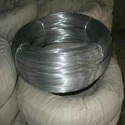 Surface lisse DIN Standard fil galvanisé trempé à chaud fil Gi pour les spécifications personnalisées