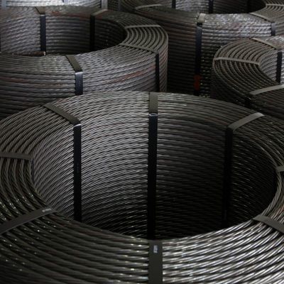 Demande personnalisée grue d'ascenseur en plastique enduit galvanisé fil d'acier inoxydable