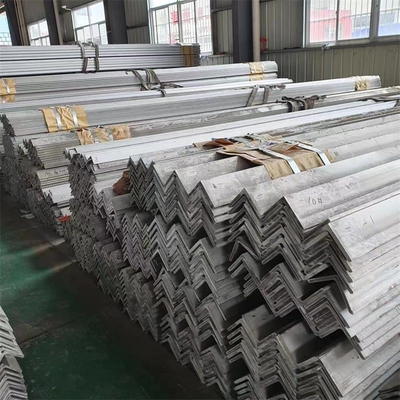 A36/Q235/S235jr/Ss400 Acier galvanisé à angle égal pour largeur personnalisée et durée EXW