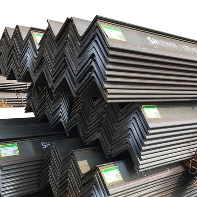 Structure en acier d'angle A36 S235jr S275jr S355jr Ss400 St37 St52
