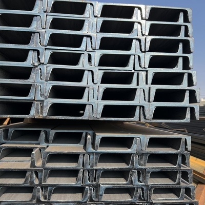 Matériau galvanisé au carbone en forme de U en acier de canal C laminé à chaud avec une largeur de 40 à 550 mm