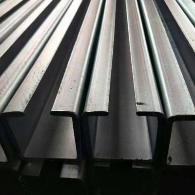 Tailles de canaux en acier galvanisé ZC avec surface de laminage à chaud