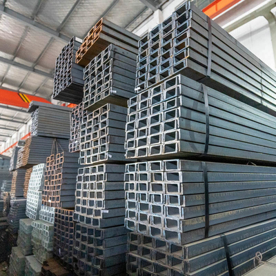Largeur 40-550 mm U Channel U Beam laminé à chaud en acier structural à carbone doux S235jr S355jr