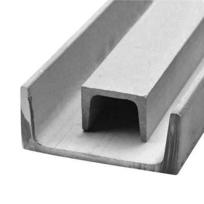 BS Standard 5-12m Longueur ASTM A36 Acier galvanisé C Canal pour les bâtiments industriels
