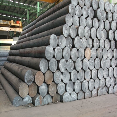 Barres en acier au carbone SAE1045 S45c, à chaud laminées/tirables à froid, barres rondes pour la fabrication d'outils