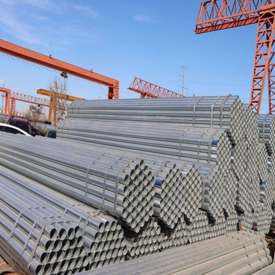 Tubes en acier pré galvanisé de 4 pouces Q235 Q345 avec épaisseur galvanisée à chaud DIP 0,3-40 mm