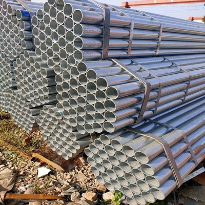 6 mètres de longueur BS1387 Tubes en acier revêtues de zinc galvanisées tubulaires rondes en fer à section creuse en acier au carbone