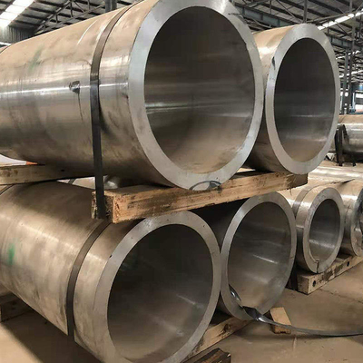 Pipe d'aluminium en rouleau d'or peint, laque matte, revêtue de couleur pour décoration